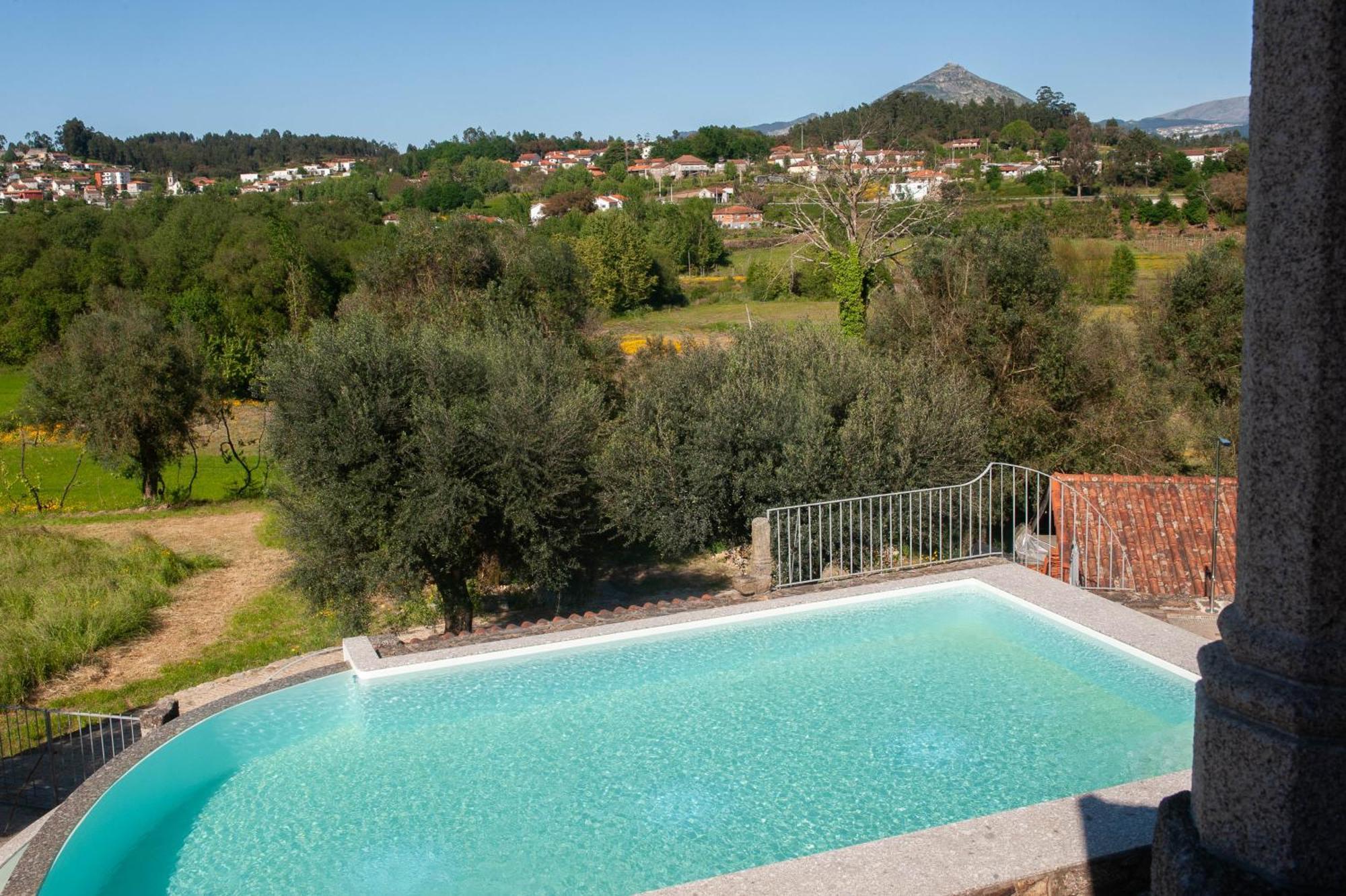 Casa Da Corredoura Turismo Rural Селорику ди Бащу Екстериор снимка